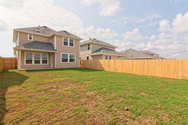 Building Photo - 6613 Wolf Pack Dr