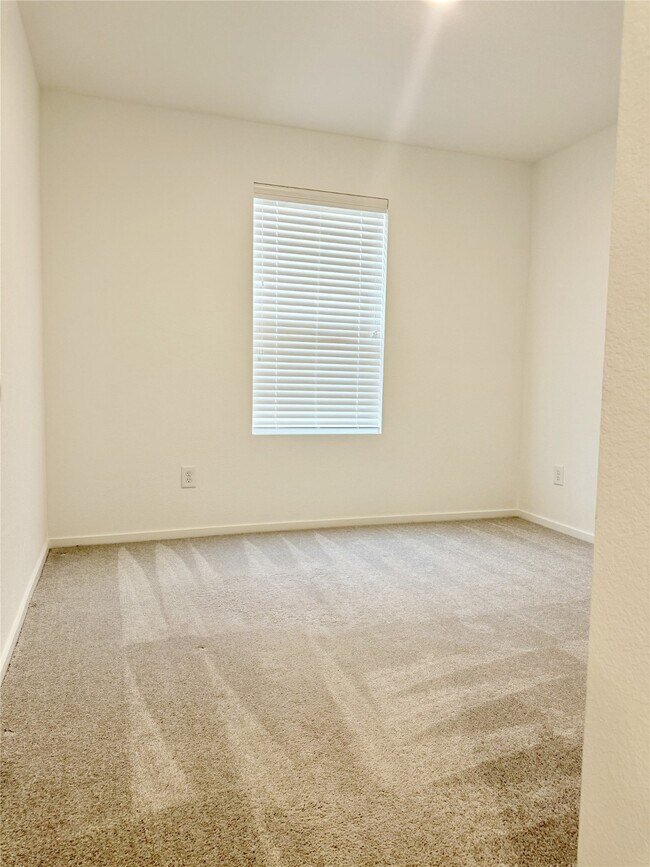 Building Photo - 29051 Pearl Barley Wy