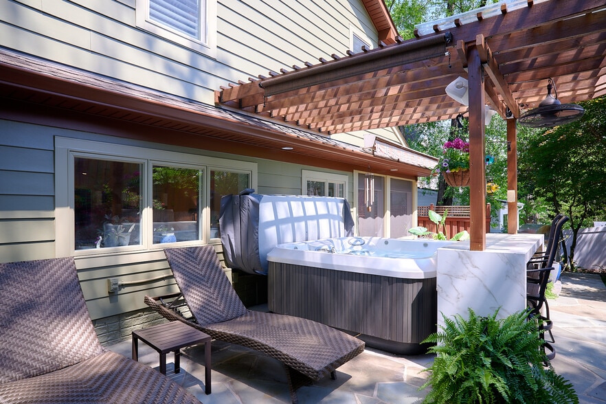 Back Patio - 5936 3rd St N