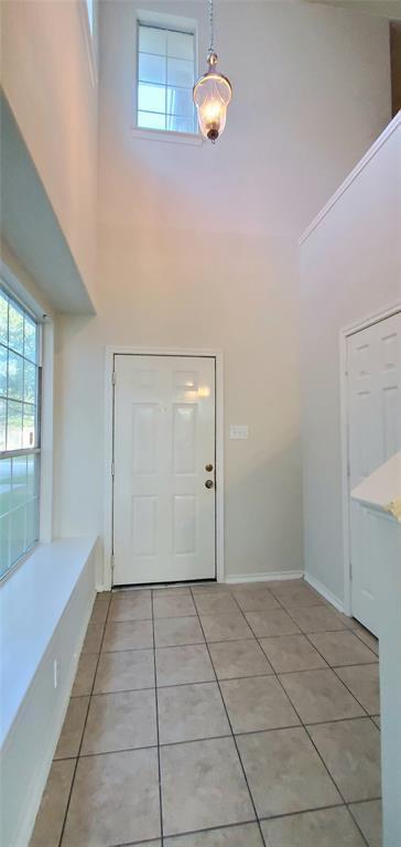 Building Photo - 13043 Peppergate Ln