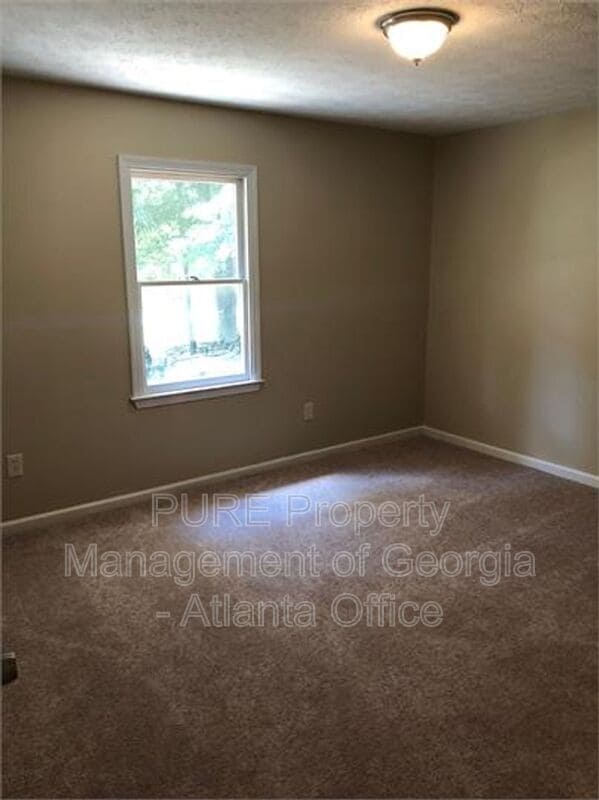 Building Photo - 55 Sunnybrook Dr