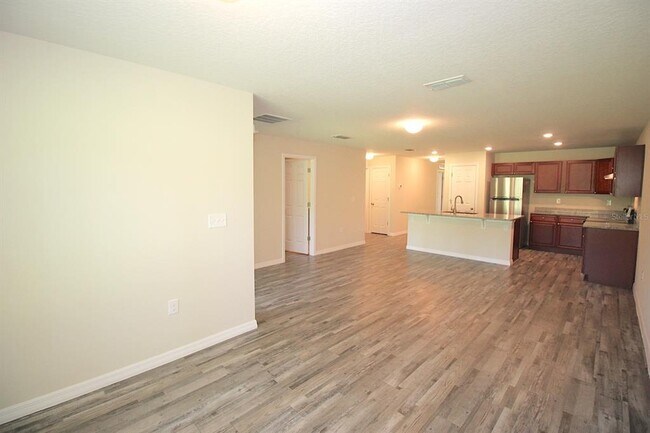 Building Photo - 155 Ullian Trail