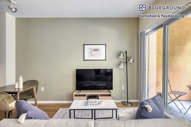 Building Photo - 5211 Pacific Concourse Dr