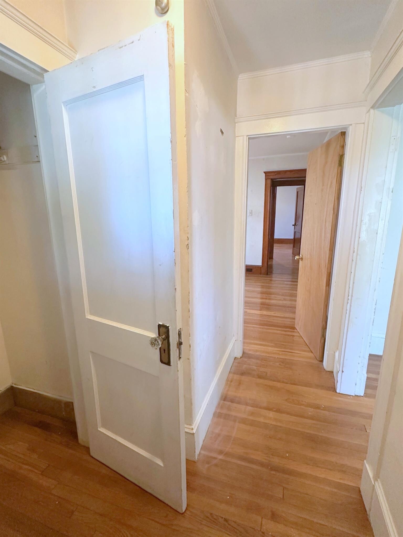 Building Photo - 42 Madison St