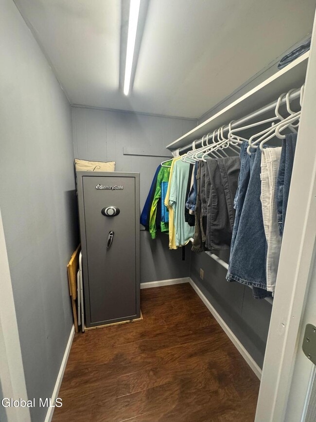 Building Photo - 26 Wiggand Dr