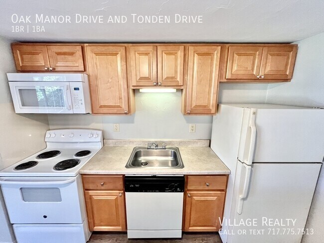 Building Photo - 204 Oak Manor Dr