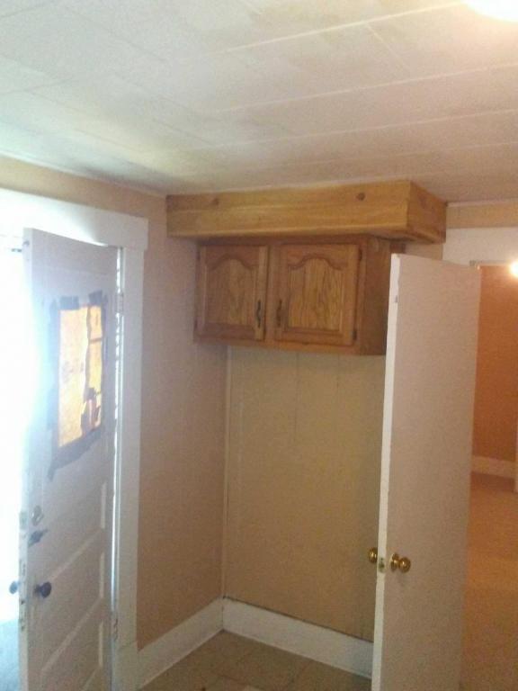 Building Photo - 308 S. Gramham Apt. 1