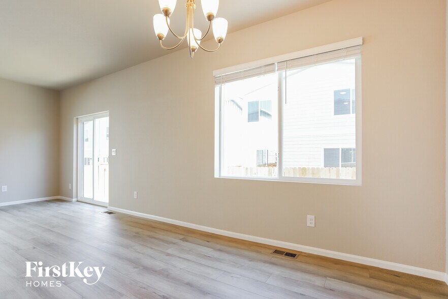 Building Photo - 11260 Bufflehead Ln