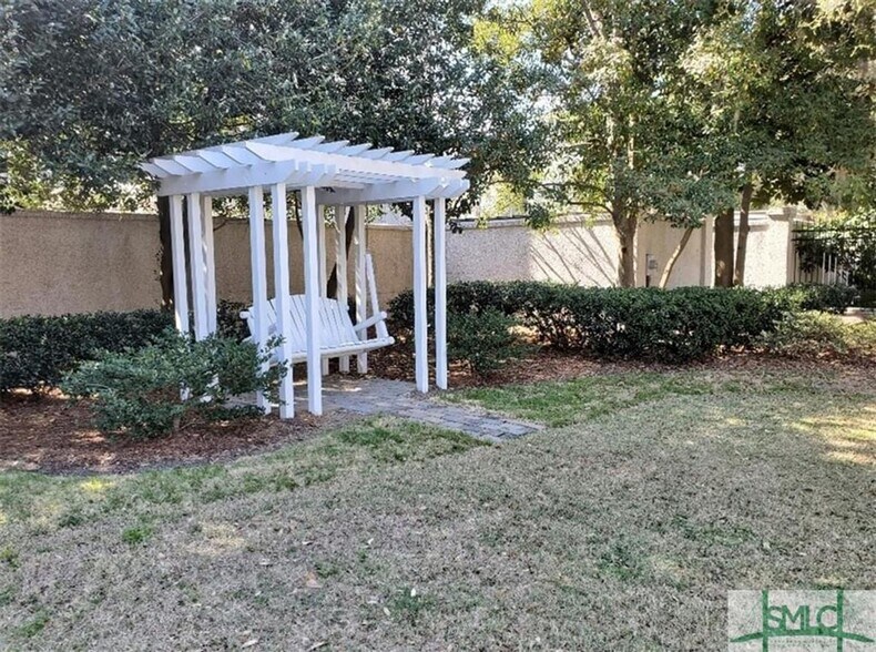 Building Photo - 49 Thatcher Ln