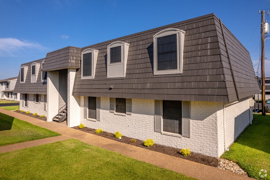 The Majestic at Hewitt 814 Majestic Dr Hewitt TX 76643 Apartment Finder