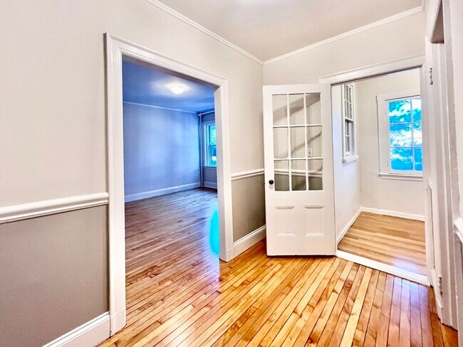 Building Photo - 23 Chauncy St