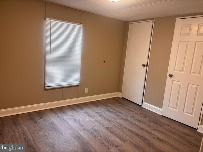 Building Photo - 7357 William Ave