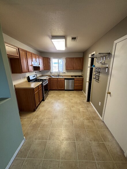 Building Photo - 9705 Puccini Tr NW