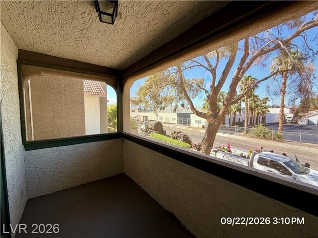 Building Photo - 711 Bass Dr