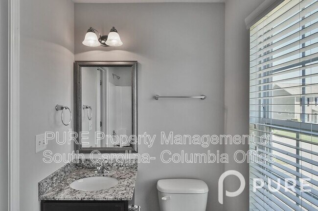 Building Photo - 340 Longfellows Ln