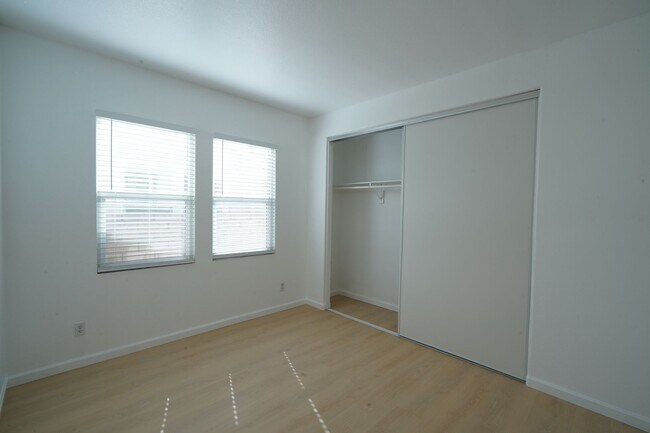 Building Photo - Beautiful 3 Bed / 2 Bath Moreno Valley Home with Garage