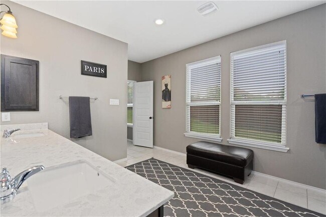 Master Bath with Dual Sink & Walk in Shower - 3060 Freeman Park Dr