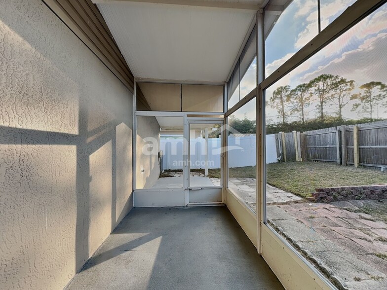 Building Photo - 12605 Parkbury Dr