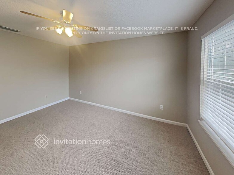 Building Photo - 14022 Summer Breeze Dr