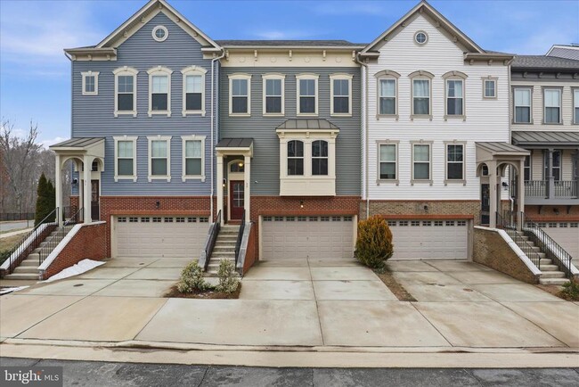 Building Photo - 33 Forge Mill Rd