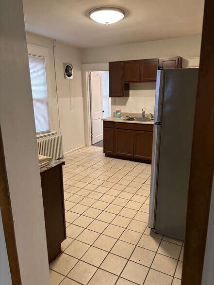 Building Photo - 44 High St