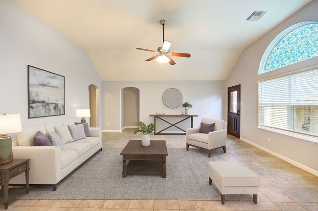 Primary Photo - 2102 Indian Clearing Trail