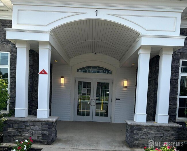 Building Photo - 29212 Radford Ct
