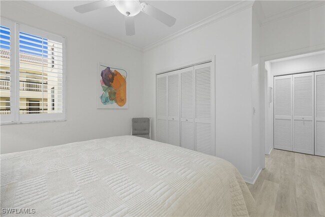 Building Photo - 7040 Pelican Bay Blvd