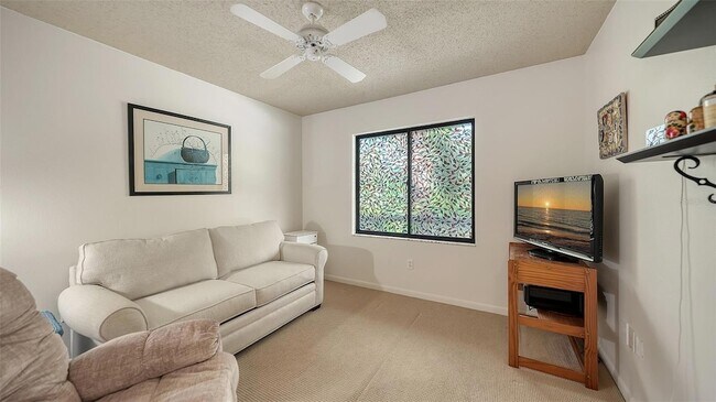 Building Photo - 1611 Clower Creek Dr