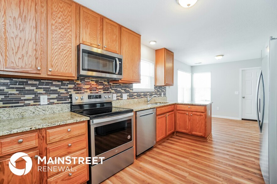 Building Photo - 6927 Spring Bloom Dr