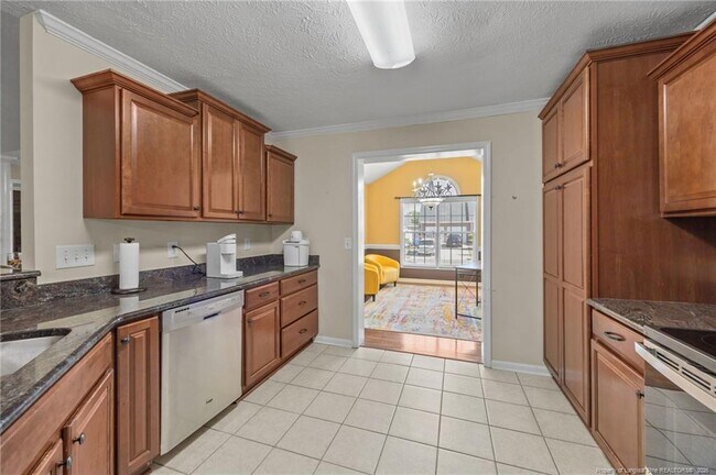 Building Photo - 3805 Sunchase Dr