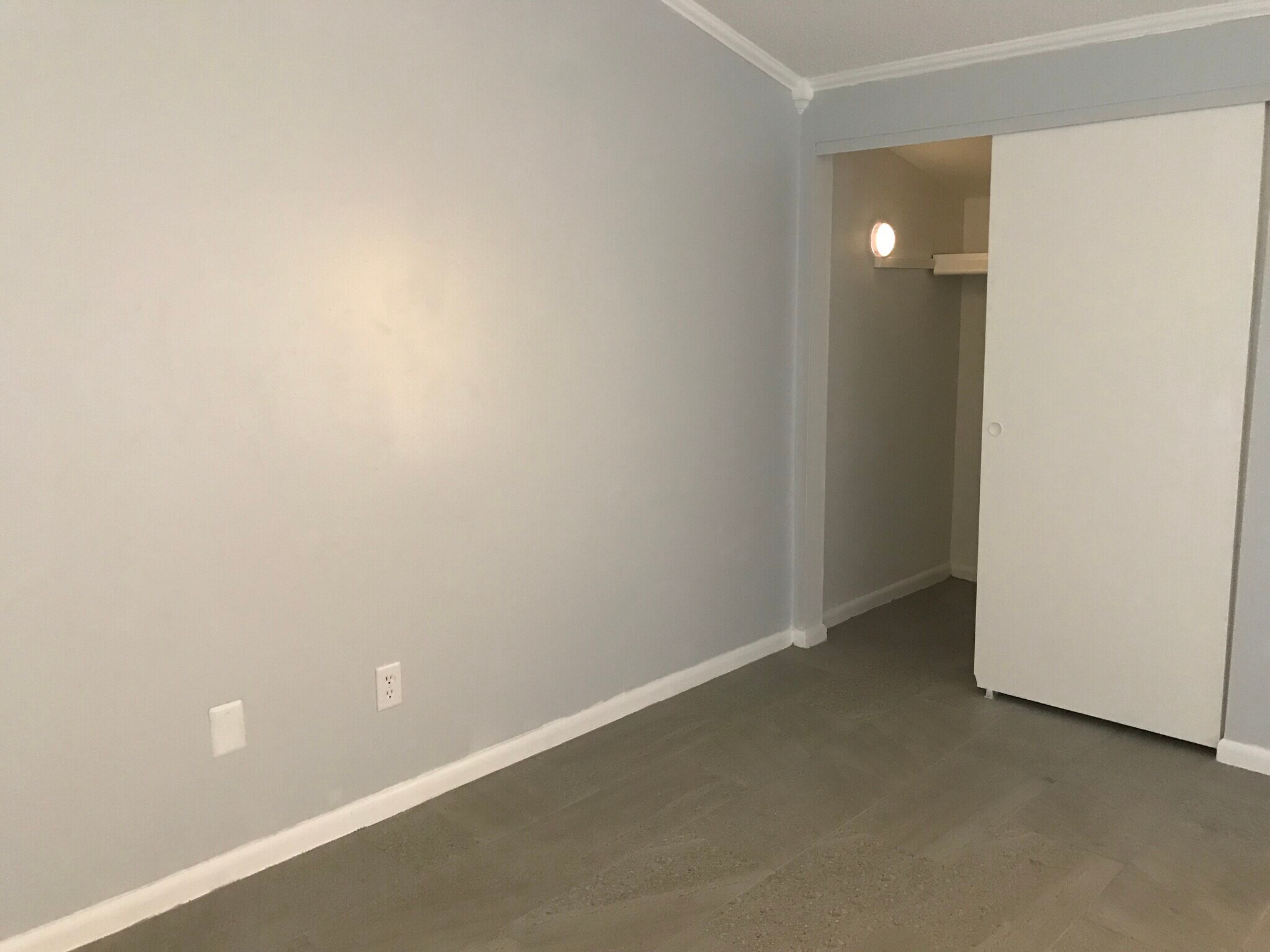 Building Photo - 4511 W La Villa Ln