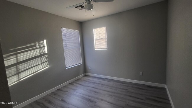 Building Photo - 2731 S Sailors Way