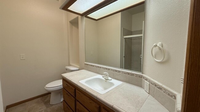 Building Photo - 521 Sherwood Ct