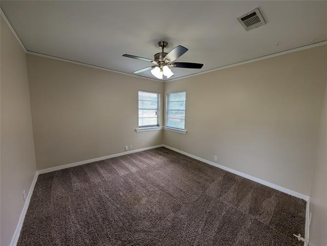 Building Photo - 1605 Maple Dr