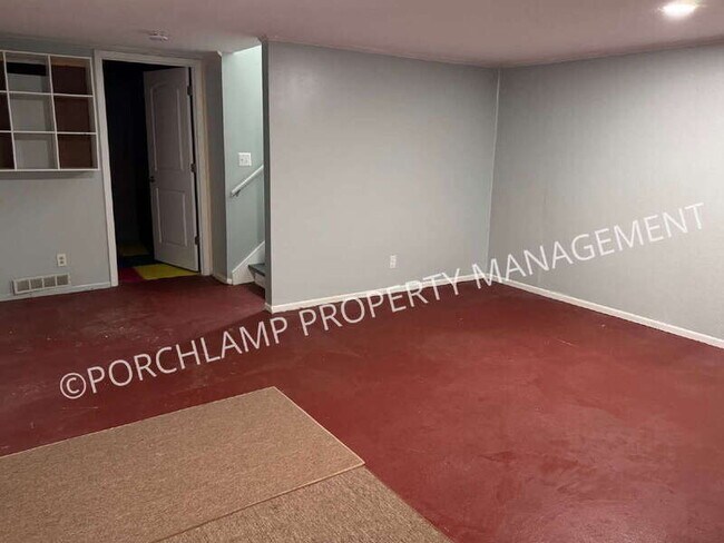 Building Photo - 17460 Dunewood Ct