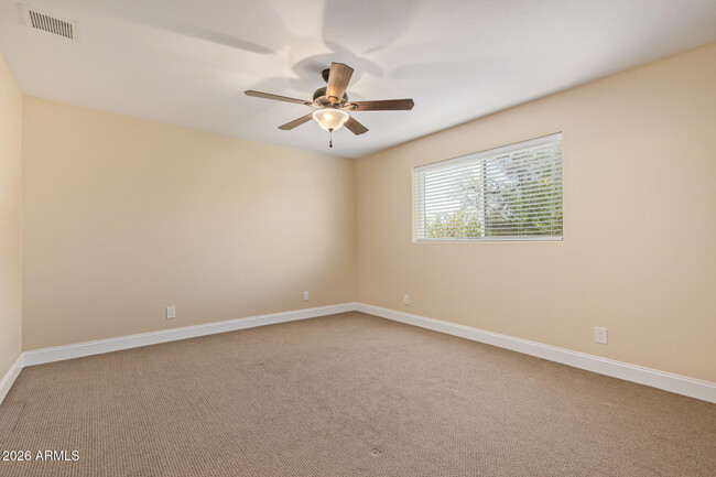 Building Photo - 1280 E Alameda Dr