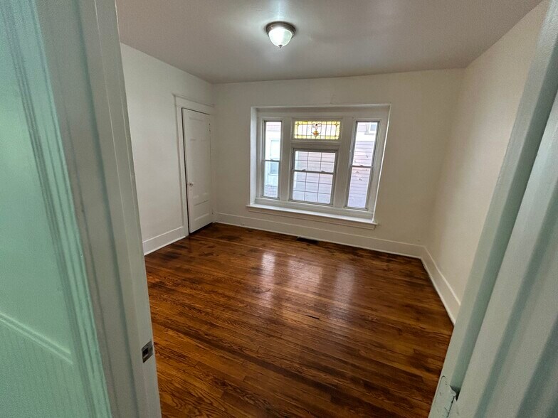 Building Photo - 651 Garson Ave