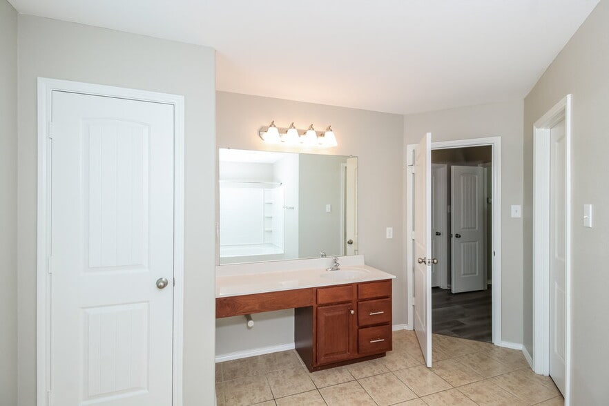 Building Photo - 9916 Boston Harbor Dr