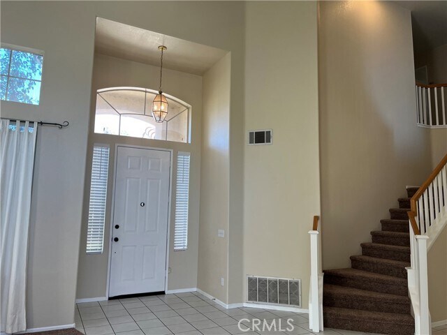 Building Photo - 963 Trovita Dr