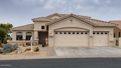 Building Photo - 24214 S Lakeway Dr