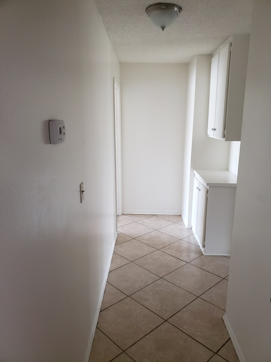 Building Photo - 3938 Irongate Ct