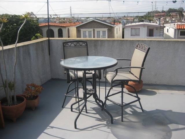 Building Photo - 1639 Carlson Ln