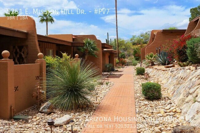 Building Photo - Palo Verde 7