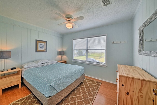 Building Photo - 23115 Camino St