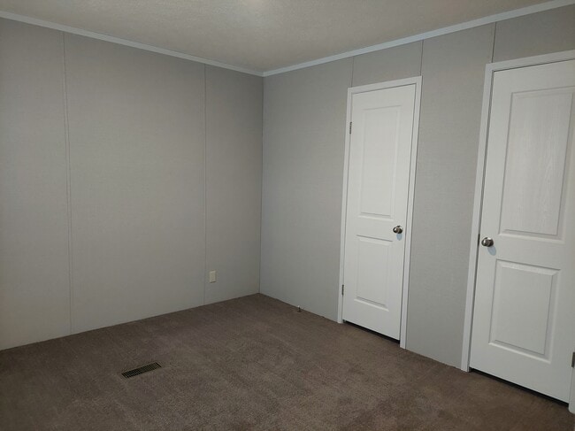 Building Photo - 126 Mulberry