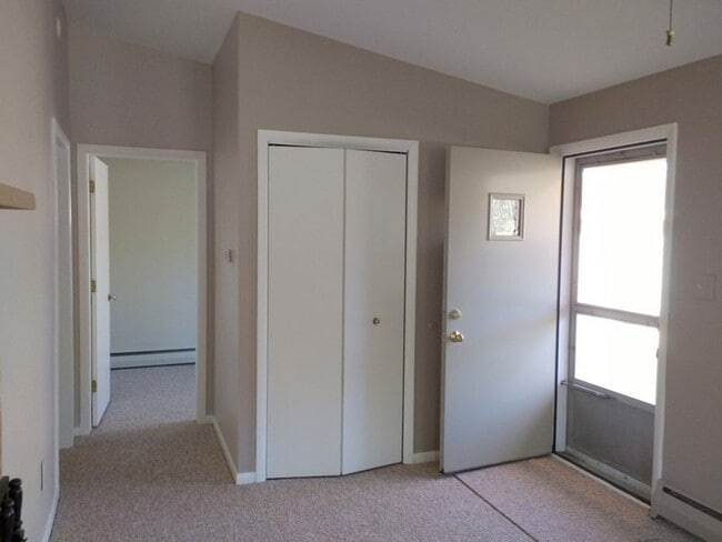 Building Photo - 5054 Park Rd