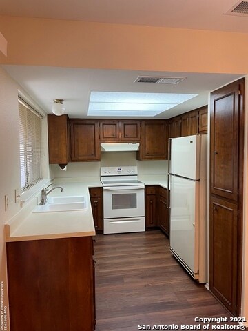 Building Photo - 5314 Peppermint Ln