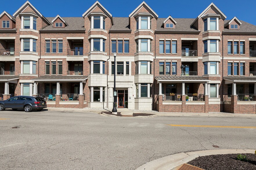 Building Photo - 430 Union Ave NE