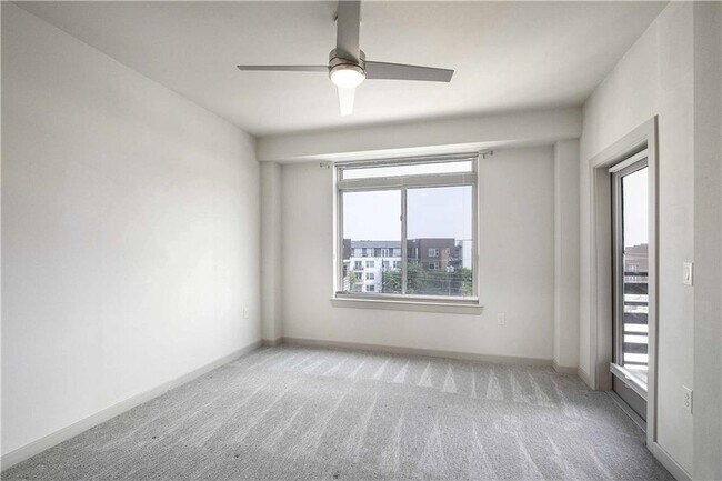 Building Photo - 3600 S Lamar Blvd